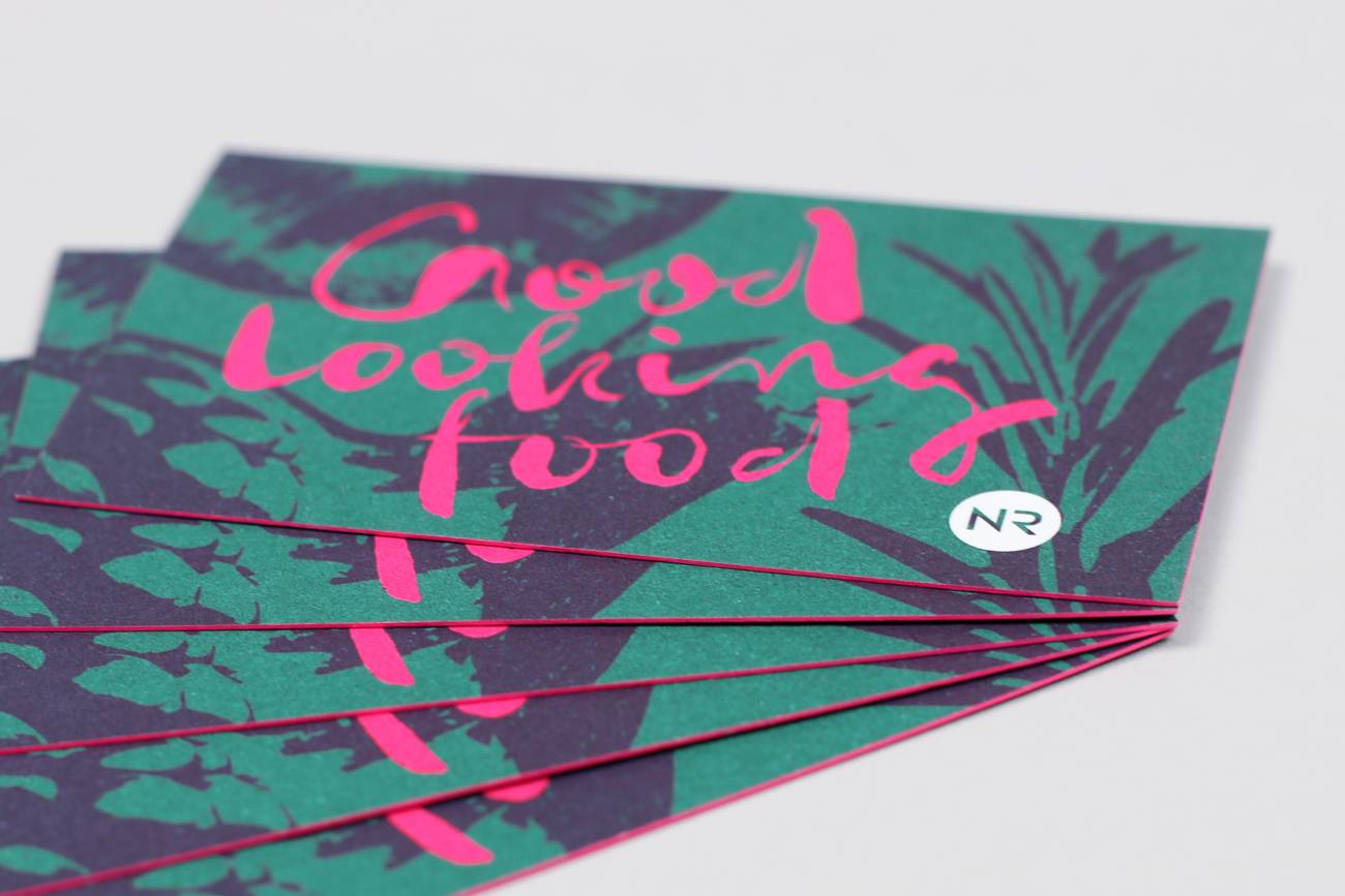 Visitenkarten mit Farbschnitt für die Foodstylistin Natalia Ravior – Design by ANKER